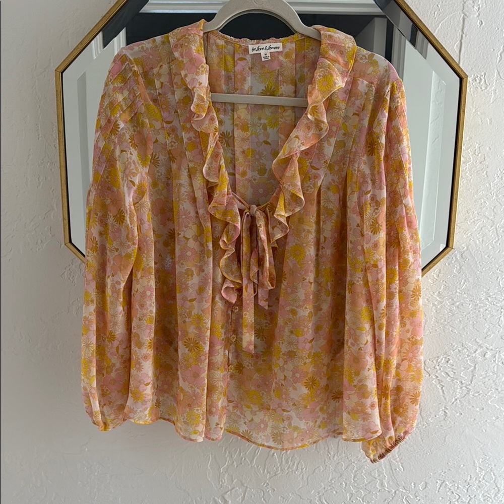 For love and lemons floral Ruffle Blouse